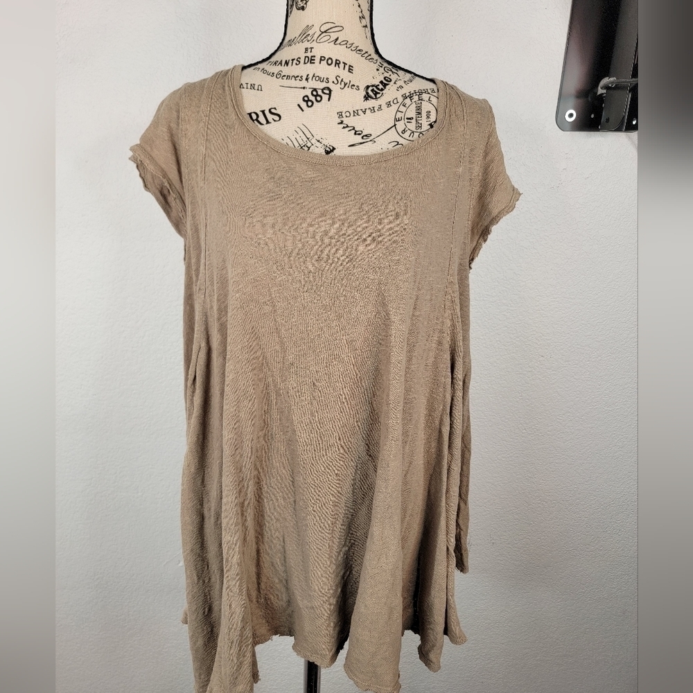 We The Free People Sz S Top Relaxed Oversized Distressed Short Sleeve Linen